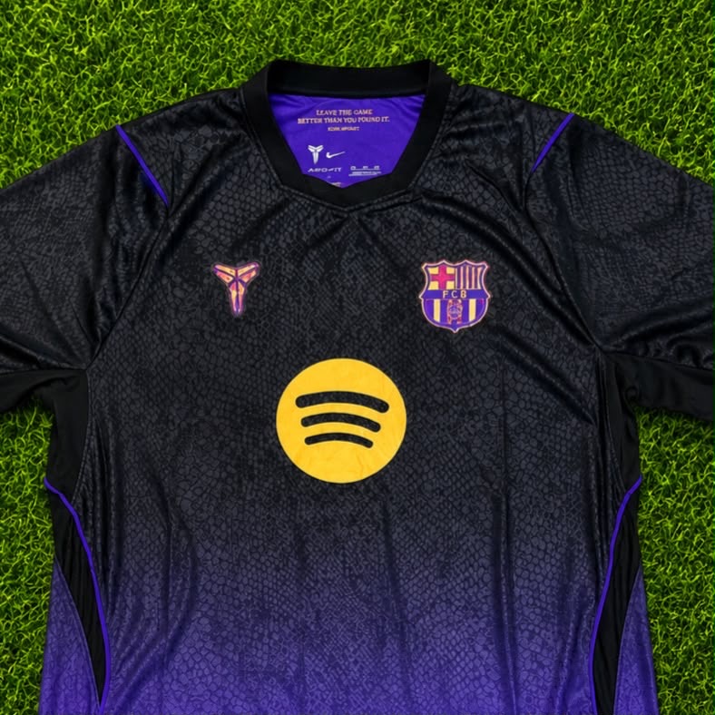 BARCELONA 2026-27 VERSÃO JOGADOR  TAILANDESA