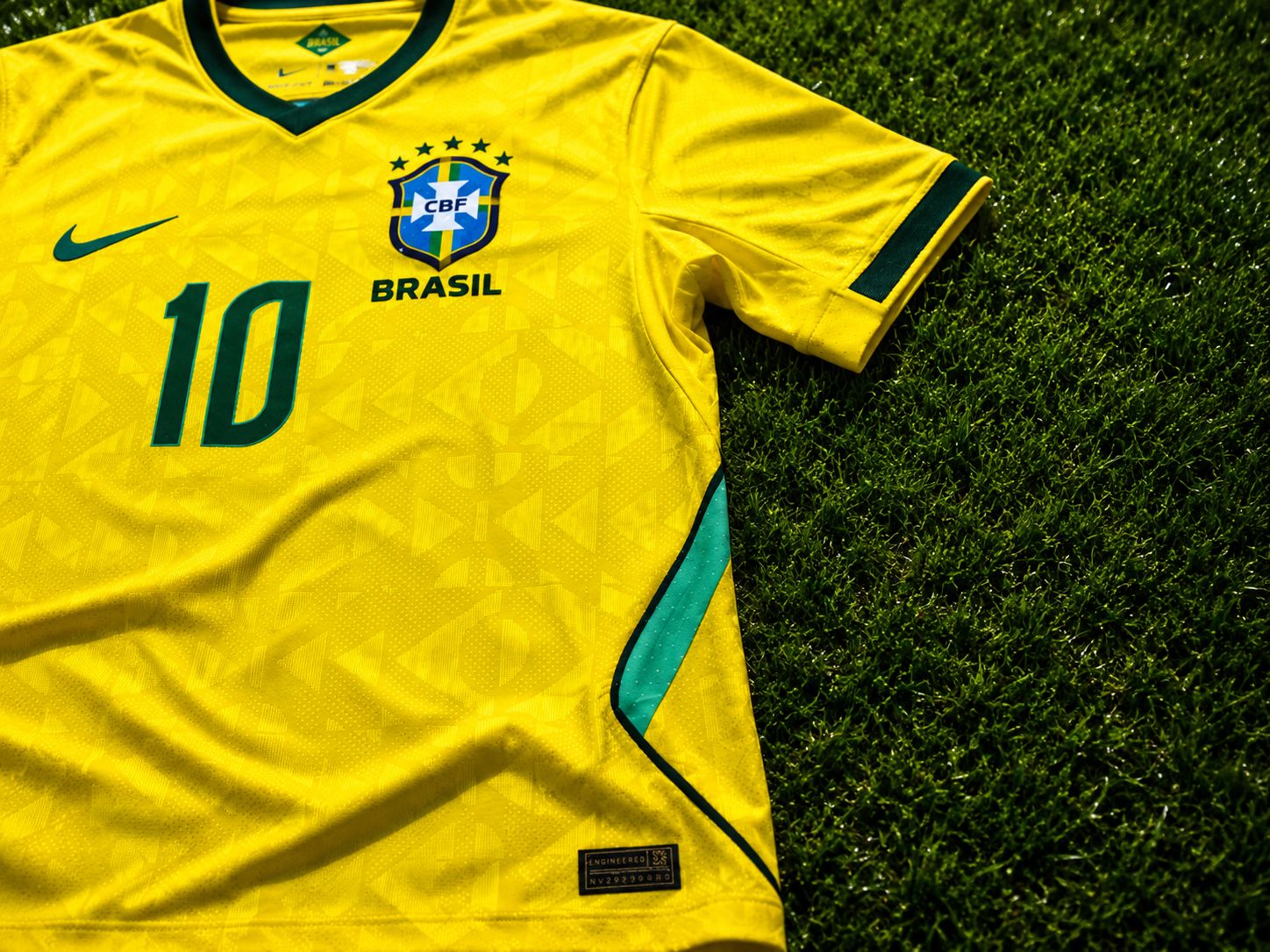 CAMISA BRASIL NEYMAR 10 VERSÃO JOGADOR