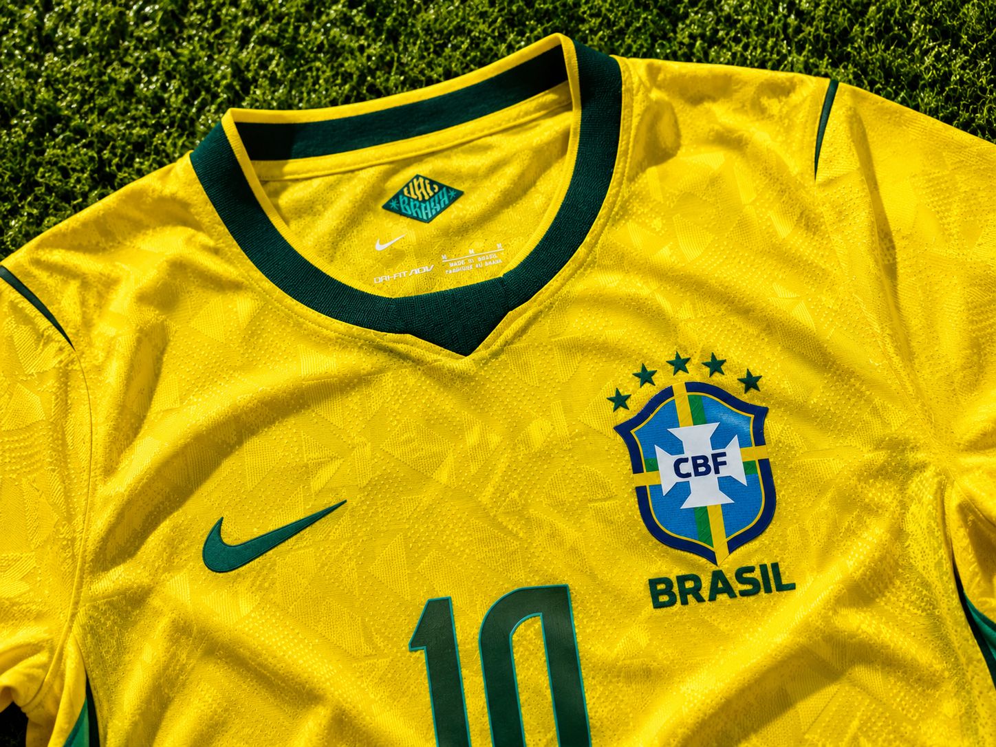 CAMISA BRASIL NEYMAR 10 VERSÃO JOGADOR