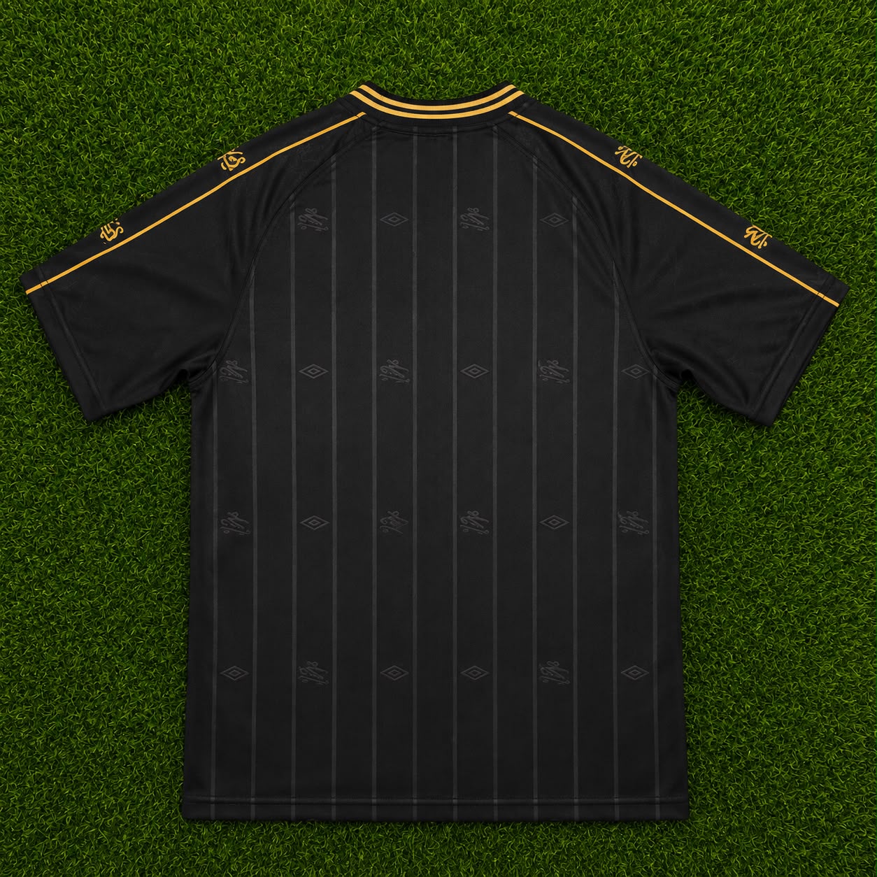 Camisa do Santos – Edição Especial Charlie Brown Jr.