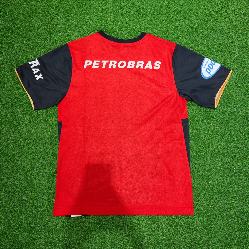 Camisa Retrô Flamengo 2010/2011 Patrocínio Petrobras 