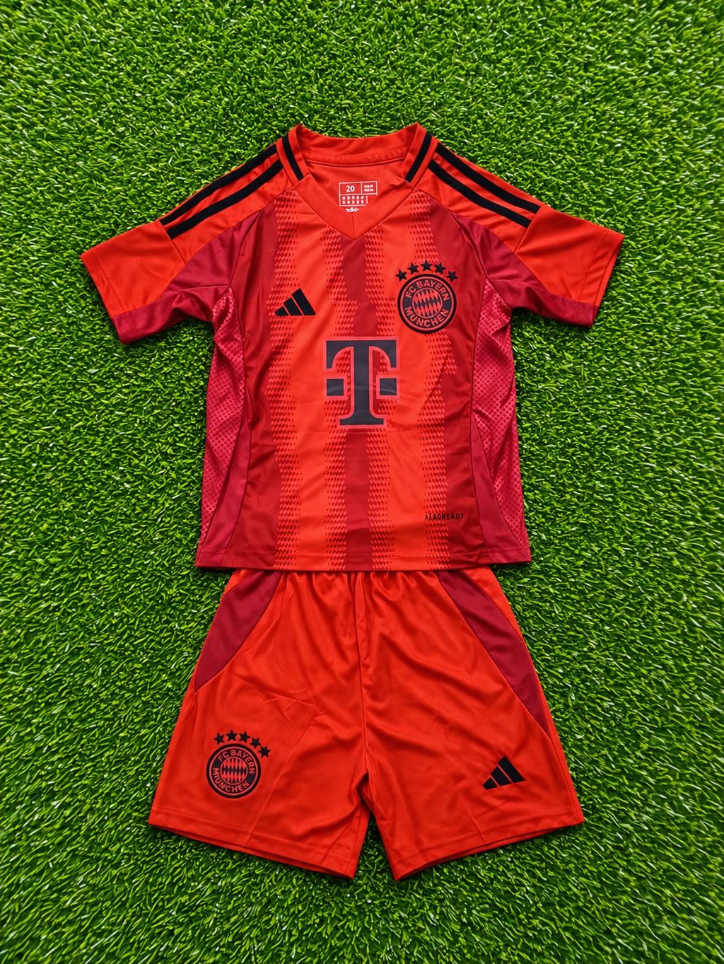 Conjunto Infantil Bayern Munique