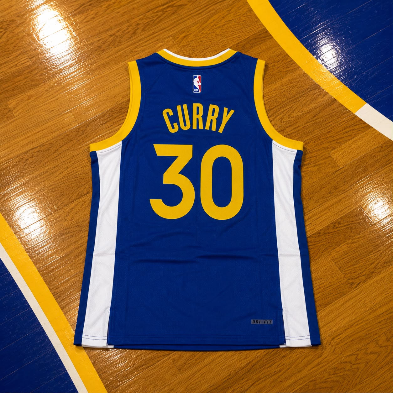 GOLDEN STATE WARRIORS #30 — ICON EDITION