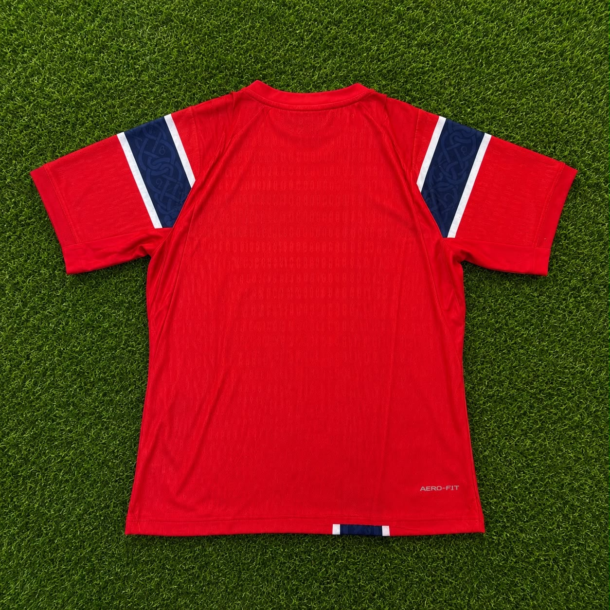 NORUEGA 2026-27 VERSÃO JOGADOR TAILANDESA