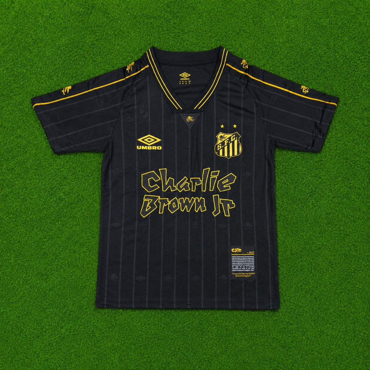 SANTOS EDIÇAO ESPECIAL CHARLIE BROWN JR  TAILANDESA